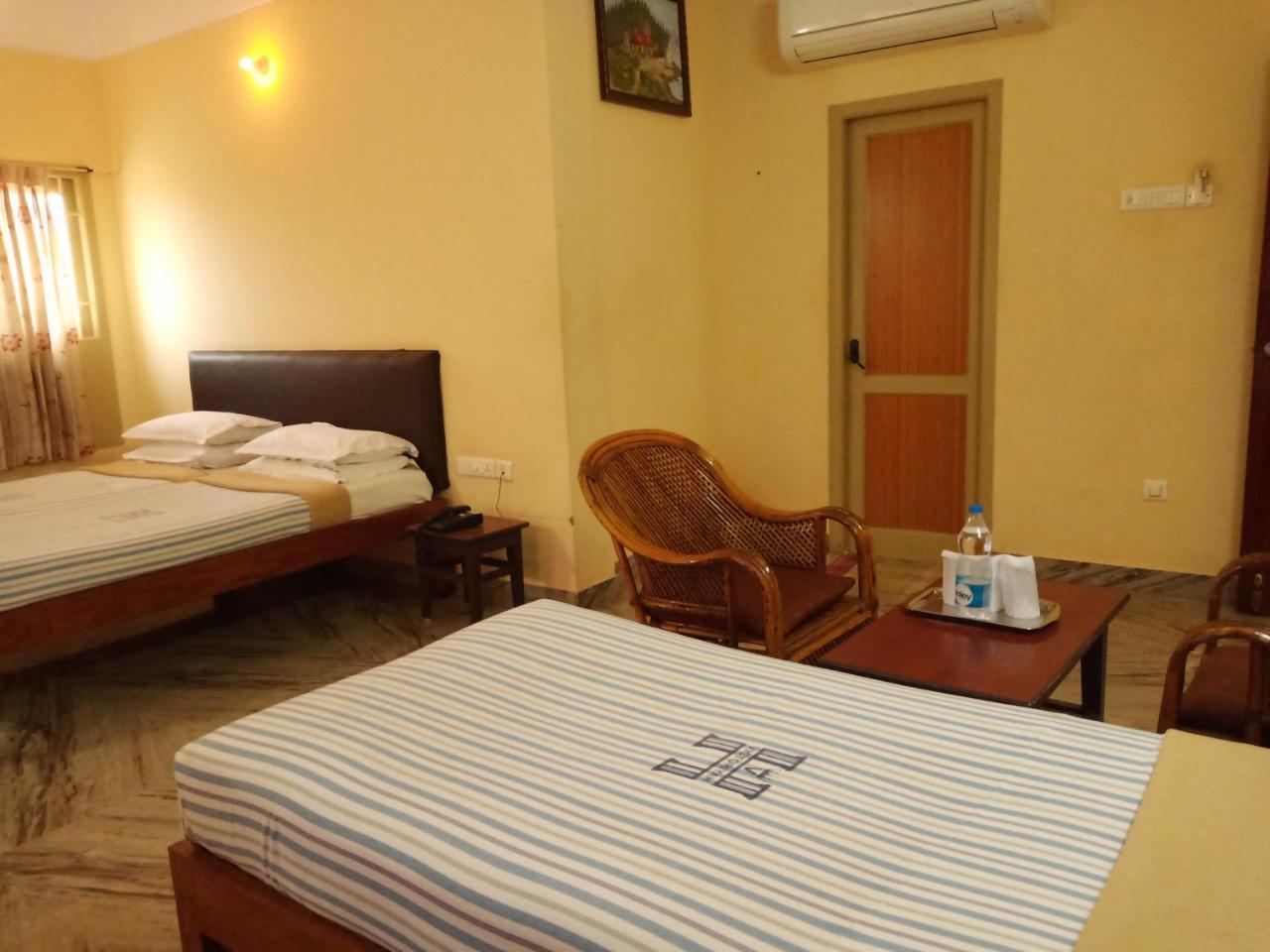 Hotel Victoriyah Thanjavur Exterior photo